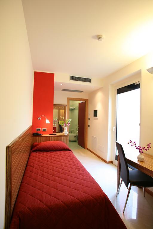 Hotel 5 Vie Almenno San Salvatore Quarto foto